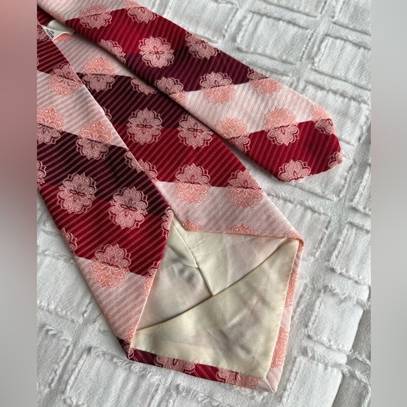 VTG Tiffany Collection Tie Red & Pink Floral Stripe Wedding Garden Party Formal - Picture 5 of 9